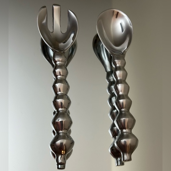 NWOT Set of 2 Silver Serves, Cookware, Dinnerware, Home Kitchen Servers. - Picture 1 of 6